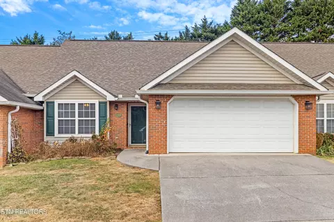 7309 Windtree Oaks Way, Knoxville, TN 37920