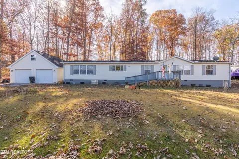 164 Laura Boling Loop Rd, Strawberry Plains, TN 37871