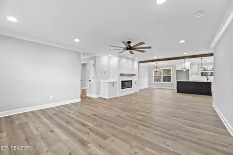 7704 Rymark Ct, Powell, TN 37849 photo 5