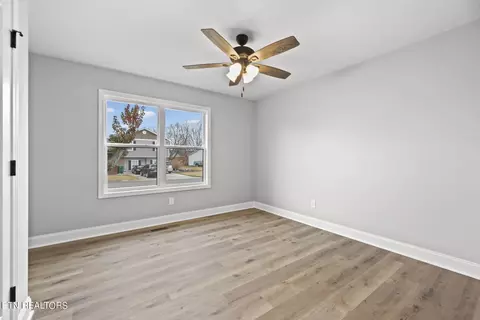 7704 Rymark Ct, Powell, TN 37849 photo 25