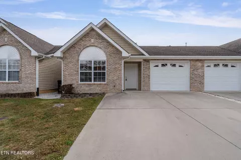 736 Graham Way, Knoxville, TN 37912