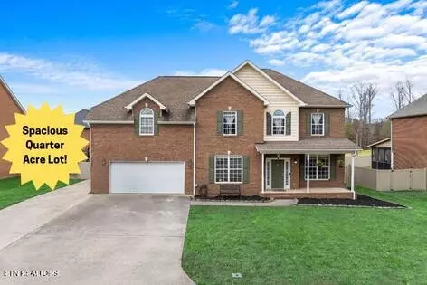 931 Crown Ridge Ln, Powell, TN 37849