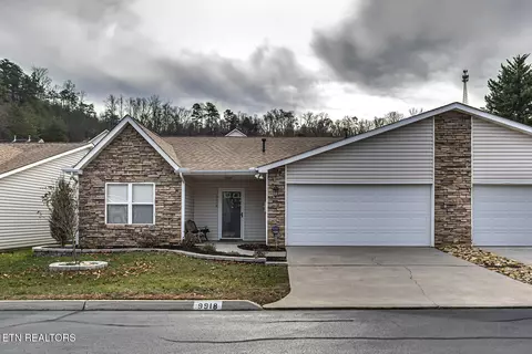9918 Villa Ridge Way, Knoxville, TN 37932