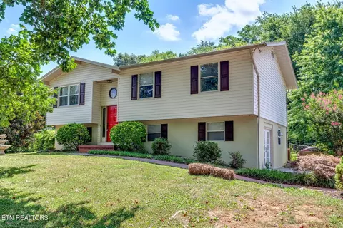 370 Sky Valley Cir, Seymour, TN 37865