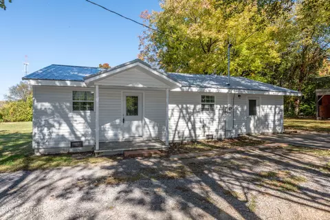712 Belfast St, Maryville, TN 37801