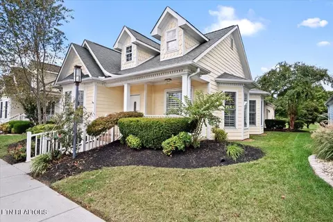 179 Liberty Ct, Oak Ridge, TN 37830