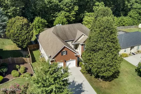 4050 Mountain Vista Rd, Knoxville, TN 37931