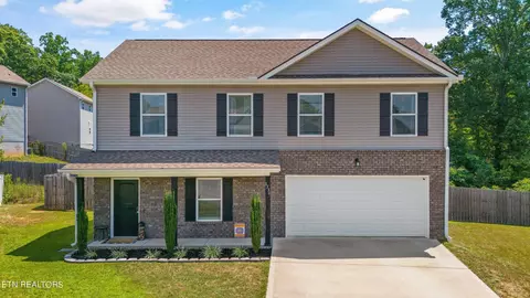 1336 Zamora Ln, Knoxville, TN 37912