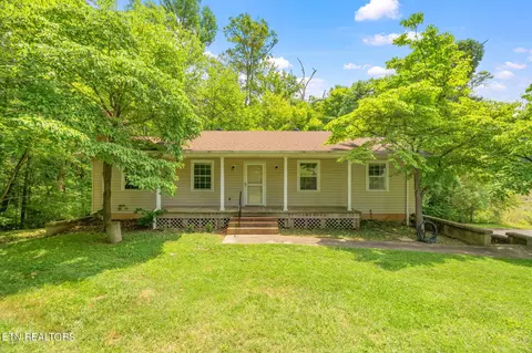 2120 Woods Smith Rd, Knoxville, TN 37921