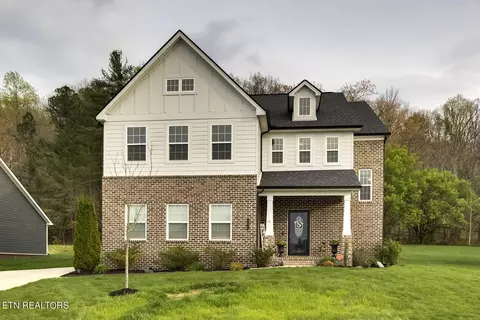130 E Westcott Overlook, Oak Ridge, TN 37830