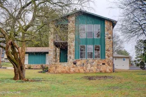 616 Fernwood Rd, Knoxville, TN 37923