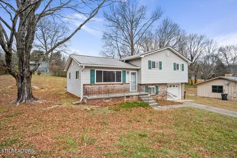 5509 Lonas Dr, Knoxville, TN 37909