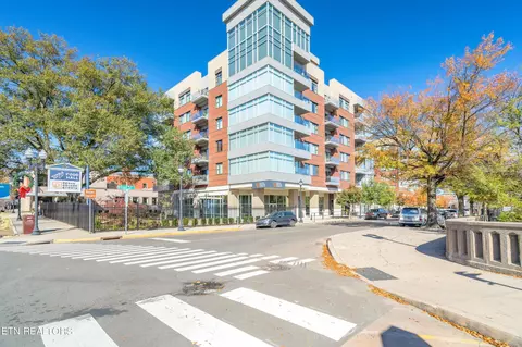 333 W Depot Ave #419, Knoxville, TN 37917