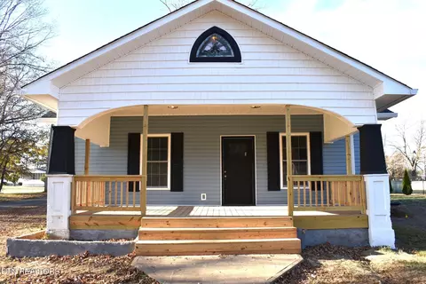 108 W Main St, Niota, TN 37826