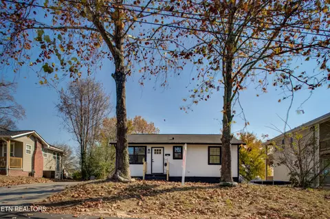2226 Mississippi Ave, Knoxville, TN 37921