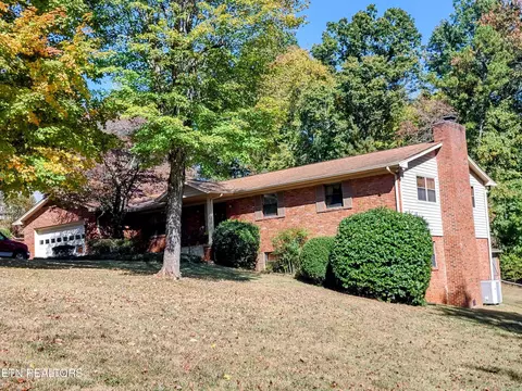 6944 Riverwood Dr, Knoxville, TN 37920