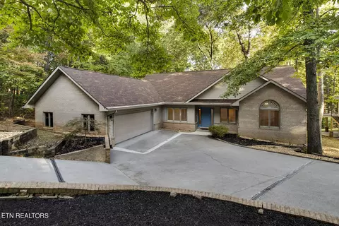 108 Oostanali Way, Loudon, TN 37774
