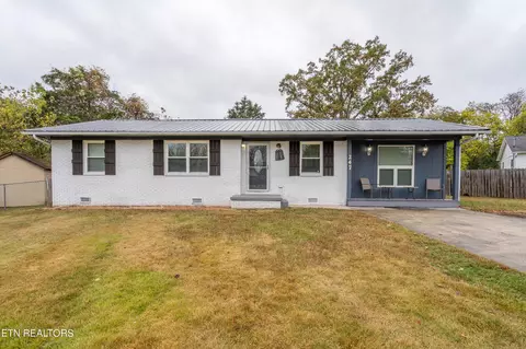 247 Dellwood Dr, Oliver Springs, TN 37840