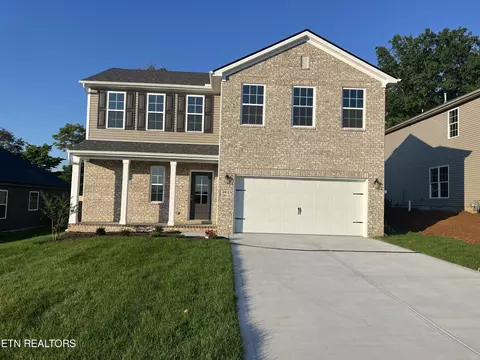 3635 Crimson Cir, Maryville, TN 37801