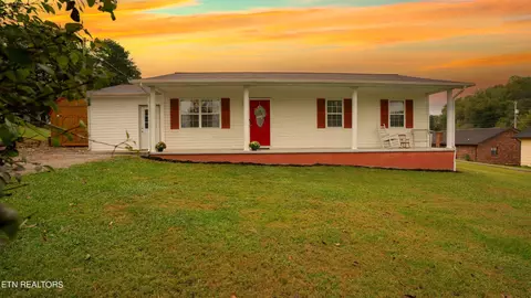308 Warwick Ln, Maynardville, TN 37807