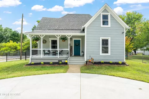 808 Hiawassee Ave, Knoxville, TN 37917