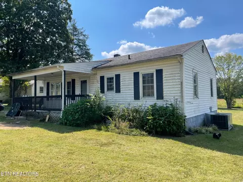 2833 Wilkinson Pike, Maryville, TN 37803