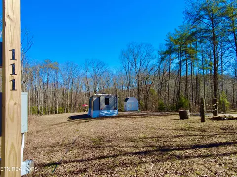 111 Seminole Cir, Crossville, TN 38572