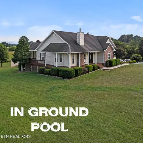 3330 Wildwood Rd, Maryville, TN 37804