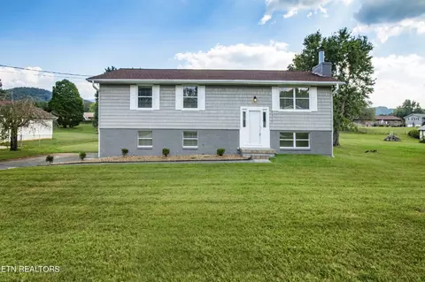 2026 Independence Dr, Maryville, TN 37803