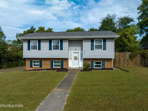 6019 Cougar Dr, Knoxville, TN 37921