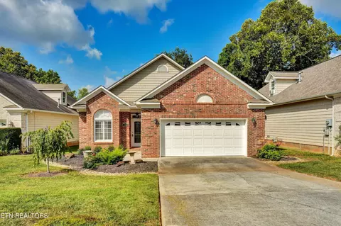 941 Gothic Manor Way, Knoxville, TN 37923