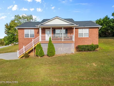 8009 Dove Wing Ln, Knoxville, TN 37938