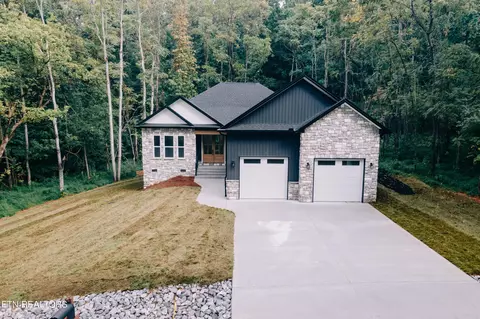 225 Oostanali Way, Loudon, TN 37774