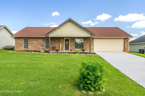 338 Headrickview Dr, Maryville, TN 37804