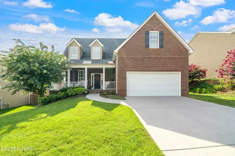 10725 Gable Run Dr, Knoxville, TN 37931