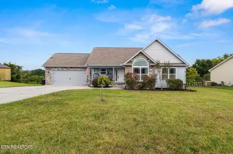 4328 Mcginnis Rd, Corryton, TN 37721