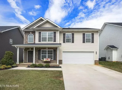 3024 Creekbend Ln, Knoxville, TN 37931