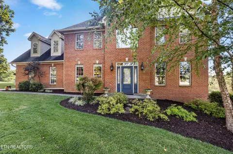 1074 Shadow Wood Ln, Morristown, TN 37814