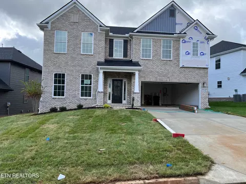 8728 Yellow Aster Rd, Knoxville, TN 37931