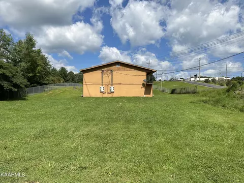 6323 W Andrew Johnson Hwy, Talbott, TN 37877 photo 12