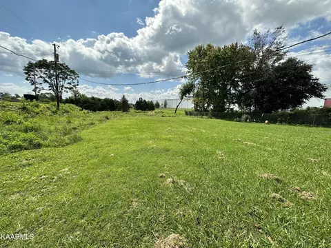6323 W Andrew Johnson Hwy, Talbott, TN 37877 photo 11
