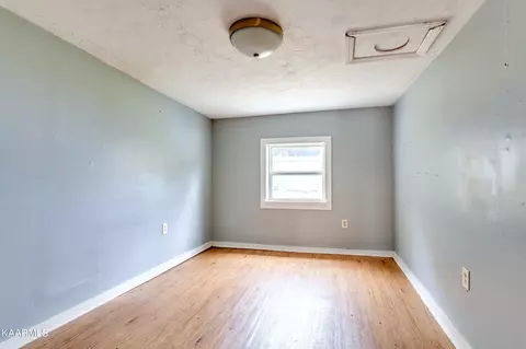 434 Eagle Bend Rd, Clinton, TN 37716 photo 18