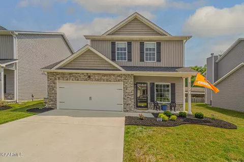 6714 Albatross Ln, Knoxville, TN 37921