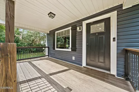 7900 Harmon Rd, Powell, TN 37849 photo 4
