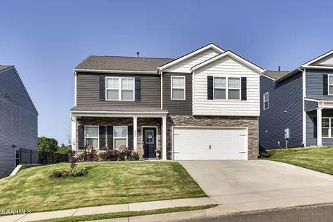 8031 Dennis Fox Ln, Knoxville, TN 37938