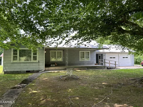 866 Niggs Creek Rd, Oneida, TN 37841