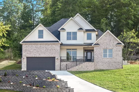 4333 Platinum Dr, Knoxville, TN 37938