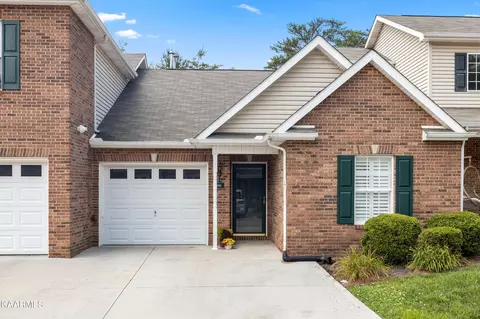7053 La Christa Way, Knoxville, TN 37921