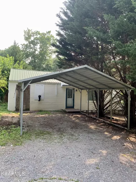 7841 Fersner Rd, Powell, TN 37849