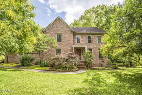 1709 Pheasant Ridge Tr, Knoxville, TN 37922